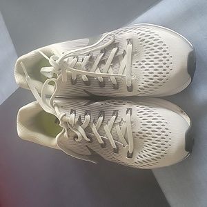 Womens Nike Zoom sneakers